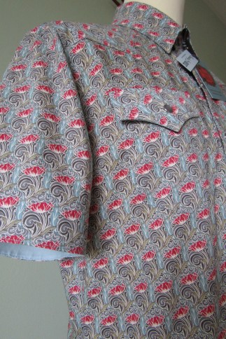 Short Sleeved shirt in Liberty London's art nouveau Tulip print 'Ten Six'